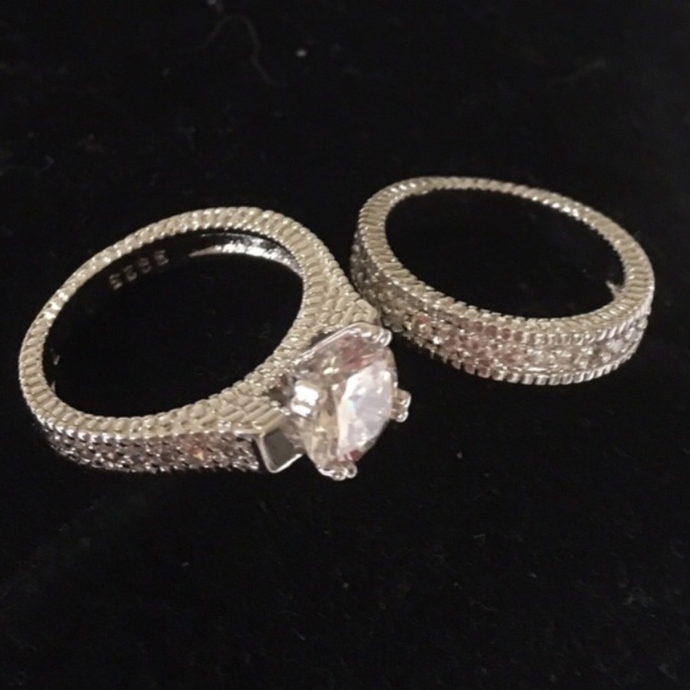 925 Stamped Shiny Copper CZ Zircon Ring.